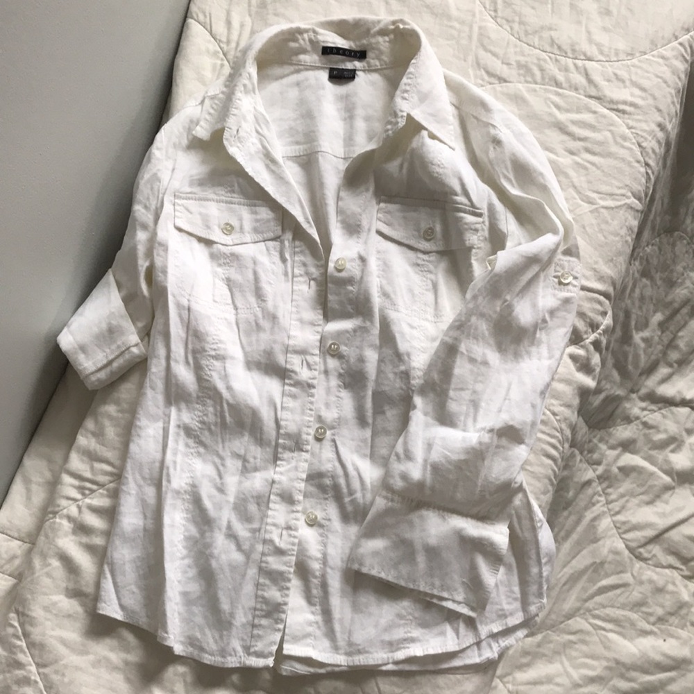 Theory button down